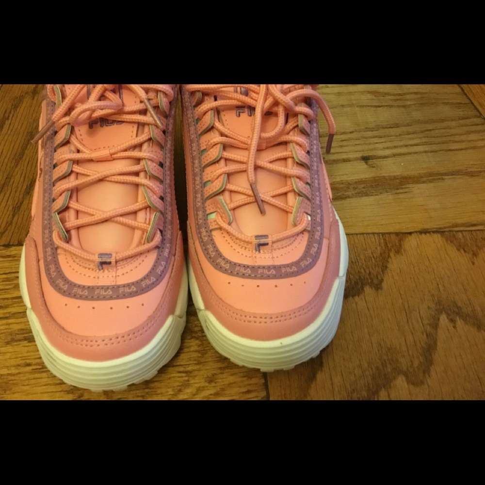 Pink and purple big kids size 6 Filas